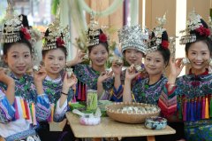 <b>茶财产“翻译官”让铜仁抹茶喷鼻飘世界</b>